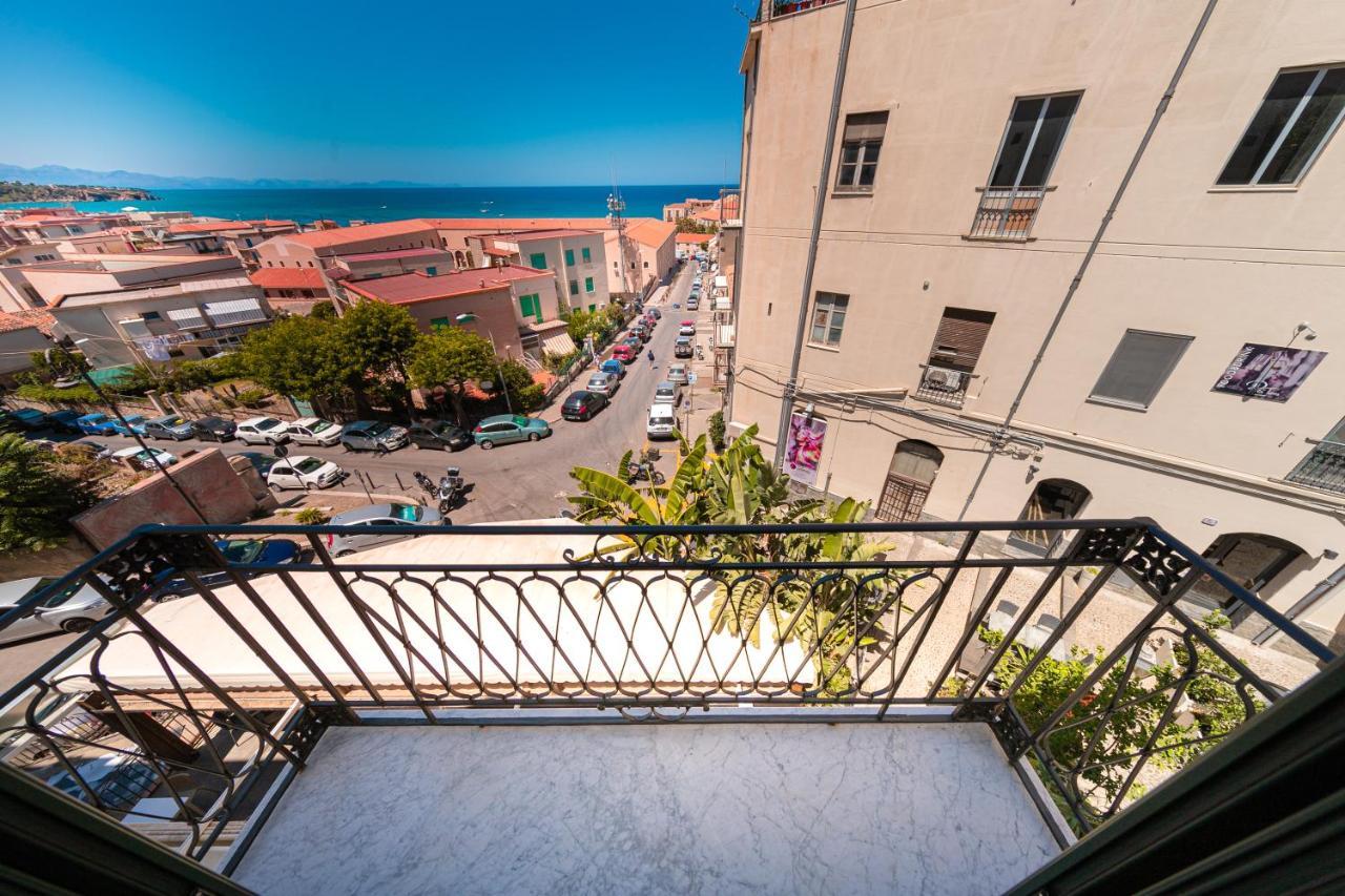 Palazzo Raho Suites Cefalu Exterior photo